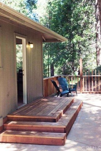 7170 Snyder Ridge Rd, Mariposa, CA 95338