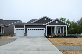1074 Greenhouse Trail, Columbia Station, OH 44028