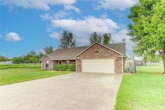 503 West Dr, Fletcher, OK 73541