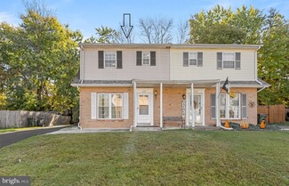 622 W Wiltshire Dr, Wallingford, PA 19086