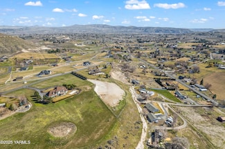 NKA Collins Rd Unit 1 & 2, Selah, WA 98942