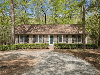 922 Royal Oaks Dr, Durham, NC 27712