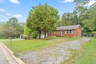 635 Lafayette Rd, Clarksville, TN 37042