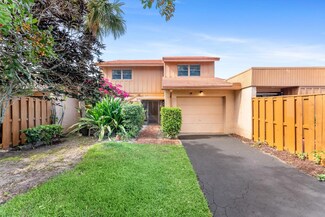 5371 Stonybrook Dr, Boynton Beach, FL 33437