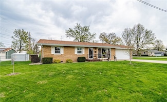 605 W North 9th St, Shelbyville, IL 62565