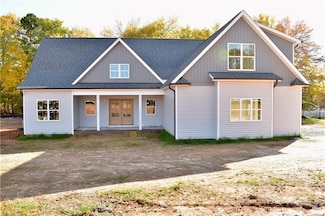 107 Alley Farm Rd, Summerfield, NC 27358