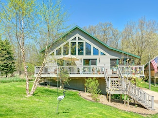 1351 Lone Pine Ln, Amery, WI 54001