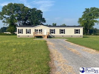 2424 Nature Dr, Latta, SC 29565