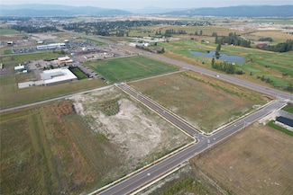 440 Eagle Valley Dr, Kalispell, MT 59901