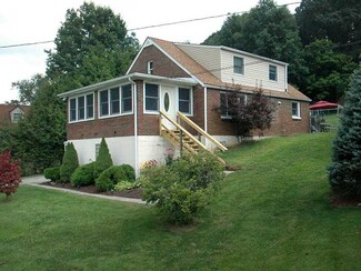 249 Mcwilliams Rd, Trafford, PA 15085