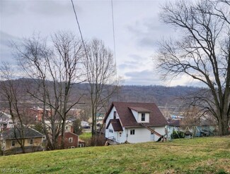3716 Grant St, Weirton, WV 26062
