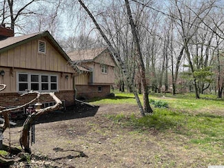 12 W River St, Rock Falls, IA 50467