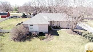 1905 Country Meadows Place, Beatrice, NE 68310