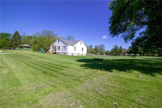 829 Brown St, Dexter, IA 50070