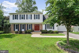 8003 Rivermont Ct, Springfield, VA 22153