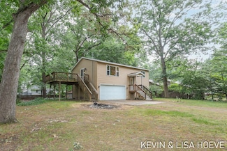 101 Manley Ave, Holland, MI 49424