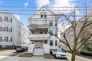 93 Swan St, Everett, MA 02149
