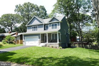 207 Beverley Ave, Edgewater, MD 21037