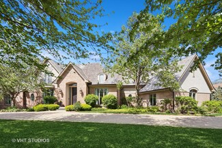 1701 Midwest Club Pkwy, Oak Brook, IL 60523