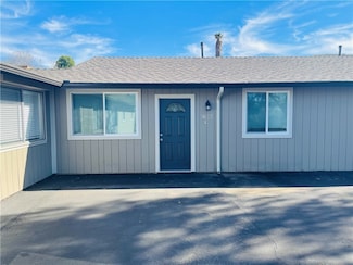 3823 Robinhood Ln Unit C, Vista, CA 92084