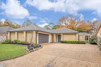 322 W Fair Harbor Ln, Houston, TX 77079