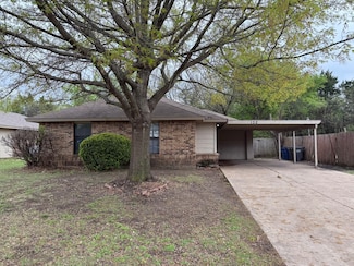 132 London Ln, Glenn Heights, TX 75154