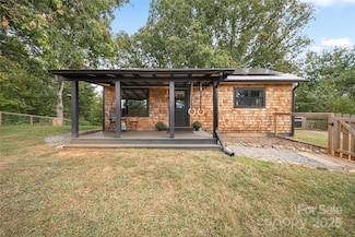 20 Indian Camp Branch Rd, Weaverville, NC 28787