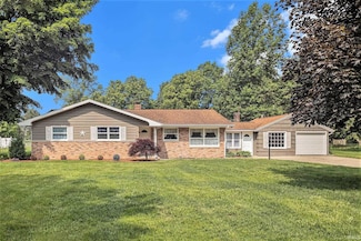52401 County Road 7, Elkhart, IN 46514