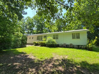 54 Skyline Dr, Williford, AR 72482
