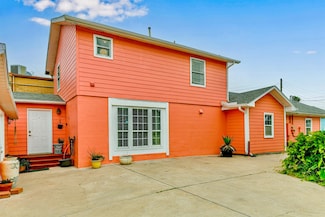6116 Avenue Q 1 2, Galveston, TX 77551