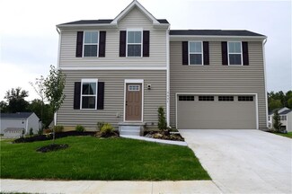 5037 Blackberry Ln, Ravenna, OH 44266