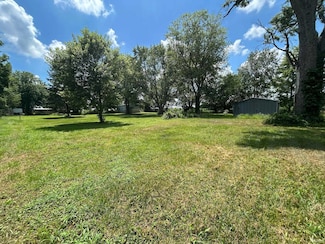 61 W Geary St, North Manchester, IN 46962