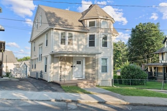 78 Pine St, Waterbury, CT 06710