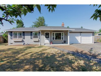 18907 Oaktree Ave, Oregon City, OR 97045