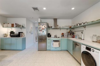 1208 Enfield Rd Unit 202, Austin, TX 78703