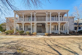 308 Wycoff Way W Unit C2, East Brunswick, NJ 08816