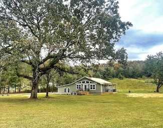 3149 Old Crider Rd, Rocky Face, GA 30740