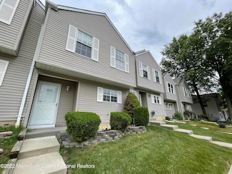 694 Darlington Dr, Old Bridge, NJ 08857