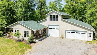 24416 Mountz Rd, Homeworth, OH 44634