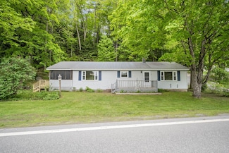 214 River St, Langdon, NH 03602