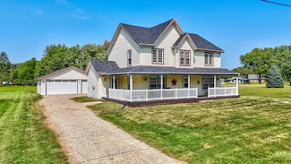 576 Lake Wildwood Dr, Varna, IL 61375