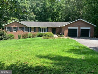 4311 Estate Dr, Huntingtown, MD 20639