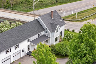 292 High St, Belfast, ME 04915