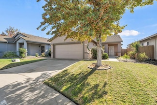 924 Cobden Ct, Galt, CA 95632