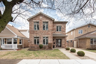 5847 S Nagle Ave, Chicago, IL 60638