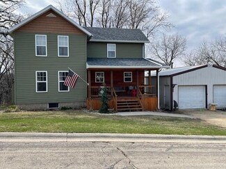 103 E South St, South Wayne, WI 53587