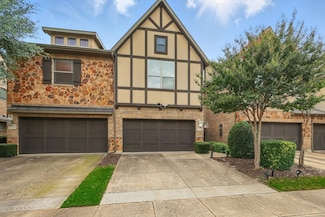 934 Brook Forest Ln, Euless, TX 76039