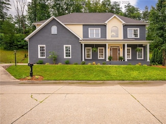217 Southern Woods Dr, Charleston, WV 25309