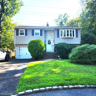 5 Cecilia Place, Fanwood, NJ 07023
