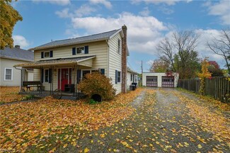 411 Church St SE, Tuscarawas, OH 44682